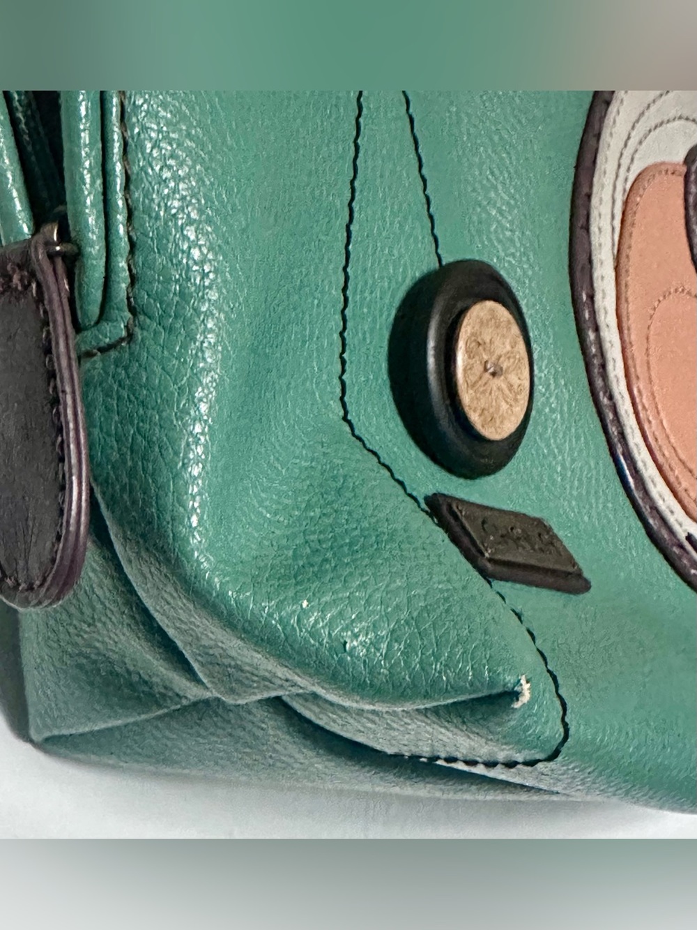 Chala Teal Cat Appliqué Tote Bag - Picture 5 of 11